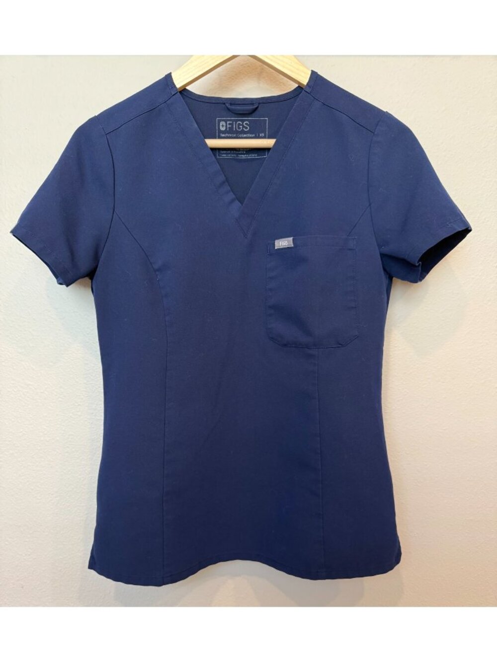 Figs Women's Technical Catarina Scrub Top XS Blue Short Sleeve Workwear